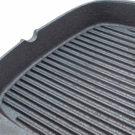 Cast iron frying pan, fluted, 240x240 mm 049003 STALGAST