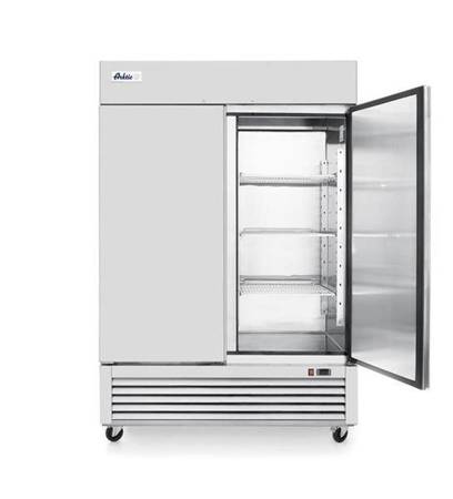 Kitchen Line double refrigerated cabinet, with dimensions. 1382x800x2110 mm HENDI 232736