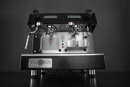 Ekspres do kawy JULIA Compact, 2-grupowy, automatyczny, czarny HENDI 207499