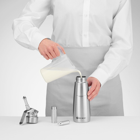 Syfon do bitej śmietany Profi Line ze stali nierdzewnej, 0,5l HENDI 588017