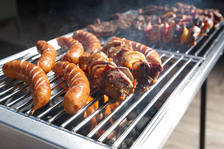 Grill na węgiel drzewny Patio HENDI 150603