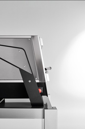 Piec do pizzy obrotowy Mantegna | MN40/1DG | elektryczny | max.500 °C | 1x40cm | 2,8 kW | 670x664x605 mm