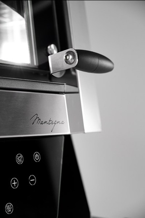 Piec do pizzy obrotowy Mantegna | MN40/1DG-P | elektryczny | max.500 °C | 1x40cm | 4 kW | 670x664x605 mm