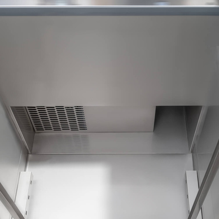 Szafa mroźnicza ze stali nierdzewnej na kółkach, GN 2/1, V 650 l STALGAST 830621