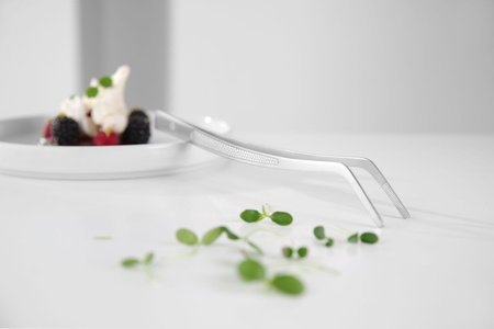 Pęseta zakrzywiona z profilowaną rączką | HENDI 680186