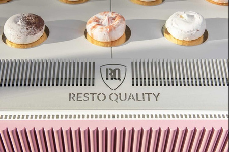 Witryna cukiernicza chłodnicza Dolce Visione Basic 700 BIANCO | 700x670x1300 mm | białe wnętrze