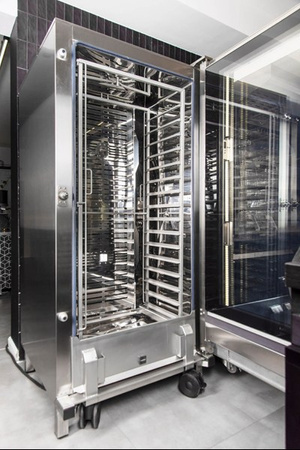 Piec konwekcyjno-parowy elektryczny | z wózkiem | piekarniczo-cukierniczy | automatyczny system myjący | 16x600x400 | 34,7 kW | 400 V | Mychef iBake MAX 16E TSC | System TSC - najwyższa stabilność temperatury