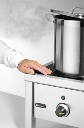 Taboret indukcyjny o dużej mocy 5kW - HENDI 237670